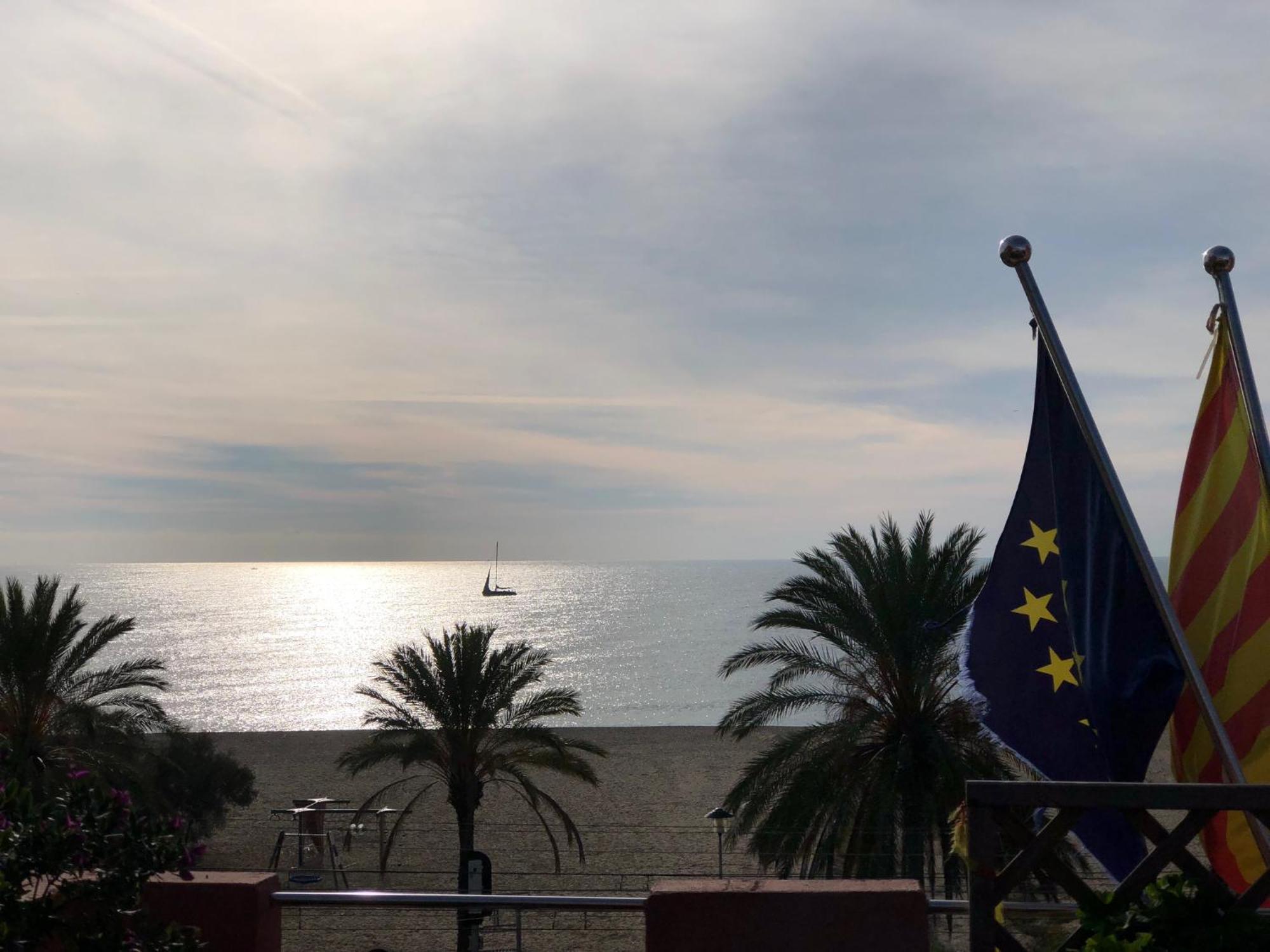 Hotel Llar De Capitans Masnou Exteriör bild