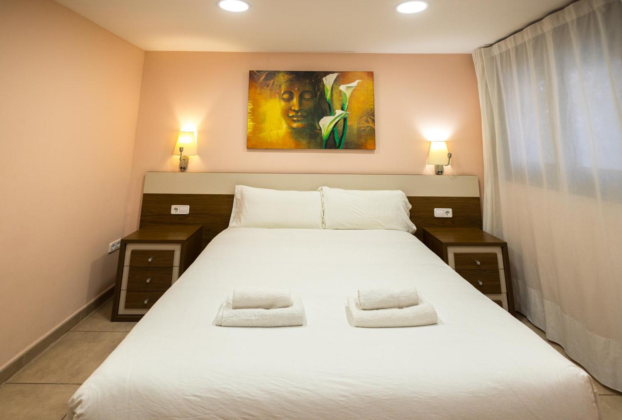 Hotel Llar De Capitans Masnou Exteriör bild