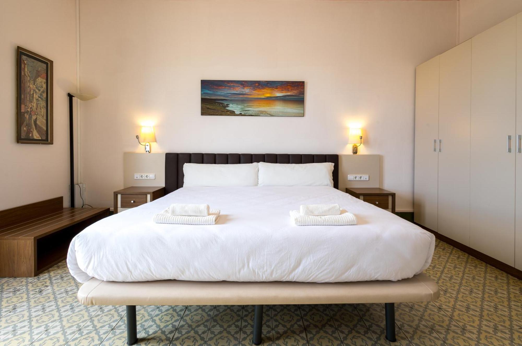 Hotel Llar De Capitans Masnou Exteriör bild